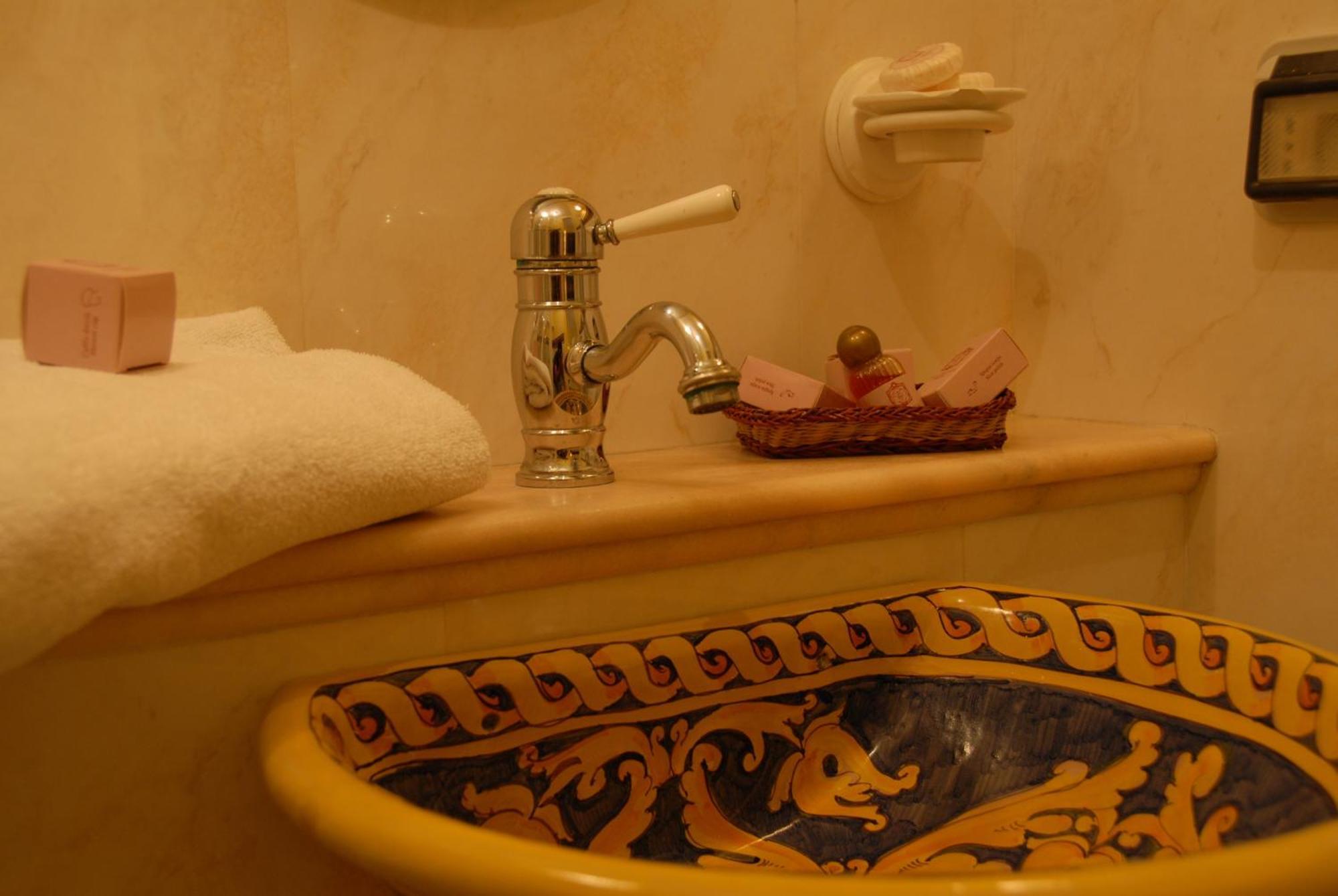 Hotel Villa Palocla シャッカ エクステリア 写真